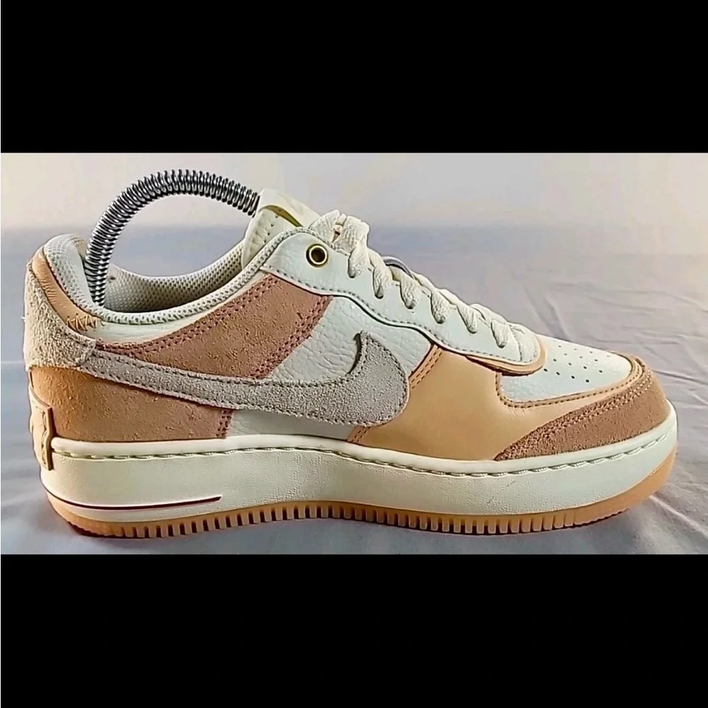 Nike Air‎ Force 1 Shadow Sisterhood Women’s Sz 8 Cashmere Orange DM8157-700 NWOB